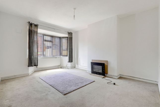 26 Lilac Road, Nottingham photo 4