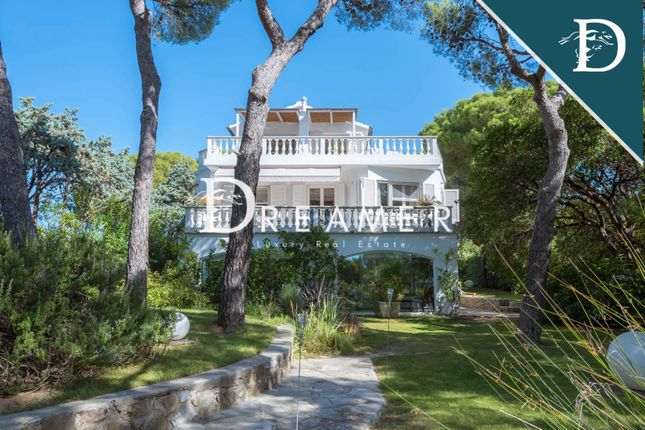 Villa for sale in Via Degli Oleastri, Livorno, Toscana