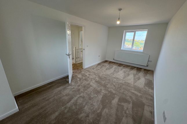 20 Cornflower Close, Sutton-in-Ashfield photo 3