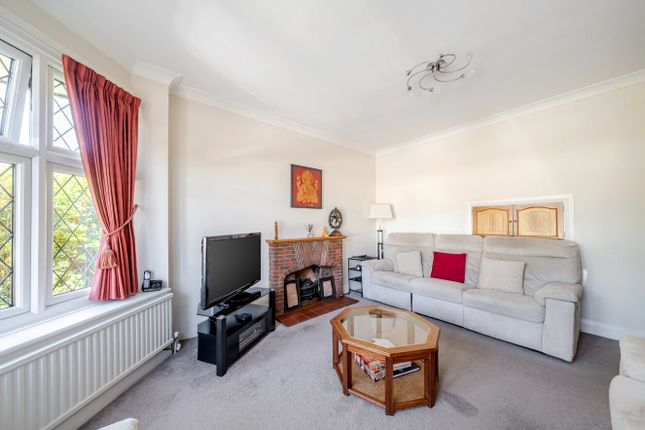 38, Clarendon Way, Chislehurst photo 4