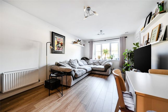 19 Swinton Court,, Mere Road, Sevenoaks photo 2