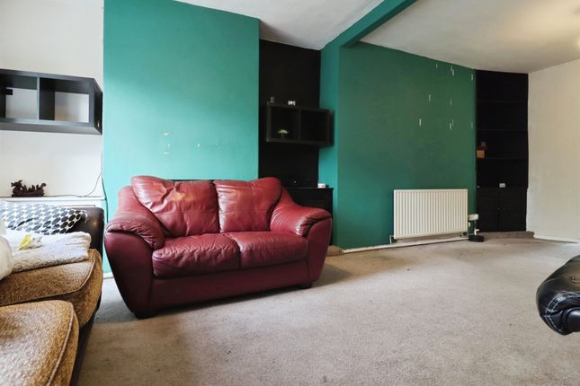 92, Mill Road, Cardiff photo 4
