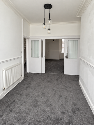 27, Ansdell Street, Manchester photo 3