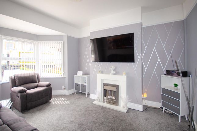 31, South Cliff Road, WITHERNSEA photo 2