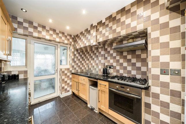 102, Wricklemarsh Road, London photo 4