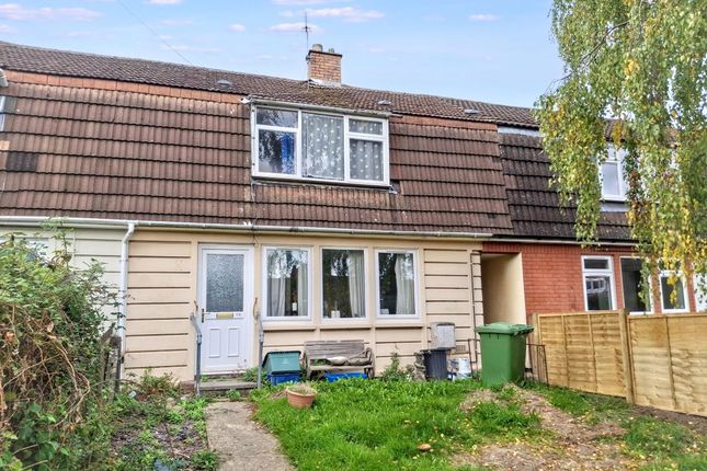 2-bed terraced on Buchanan Close, Coleford, £90,000