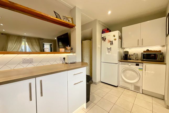 45, Open Hearth Close, Pontypool photo 4
