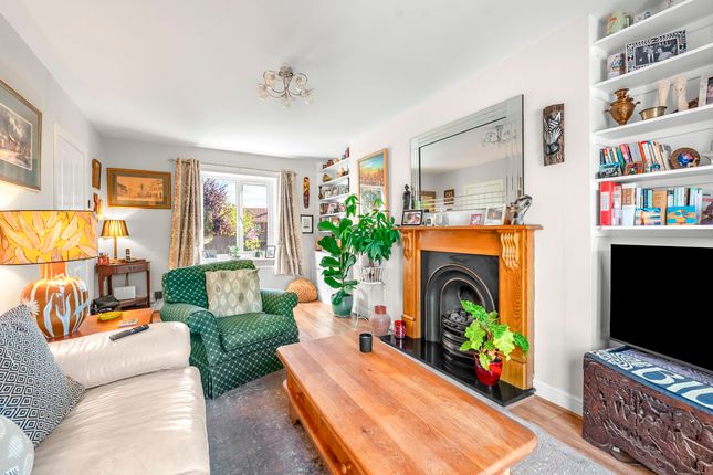 11 Stockwell Crescent, Knaresborough photo 2