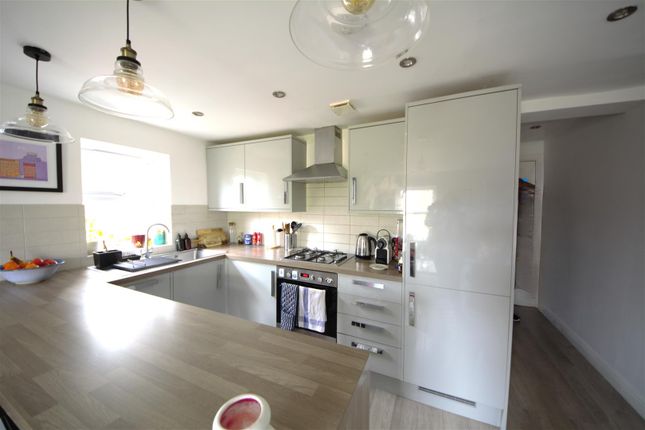 Flat to rent in Fortis Green, East Finchley