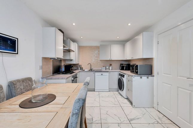 Thillans, Bedford photo 2