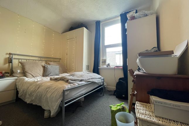 37, Malefant Street, Cardiff photo 4