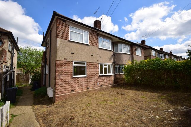 Thumbnail Maisonette to rent in Fullwell Avenue, Ilford