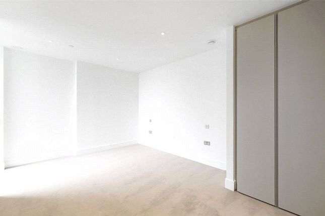 Carrara Tower, 157, Bollinder Place, London photo 3