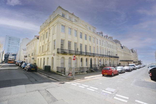 Flat for sale in Oriental Place, Brighton