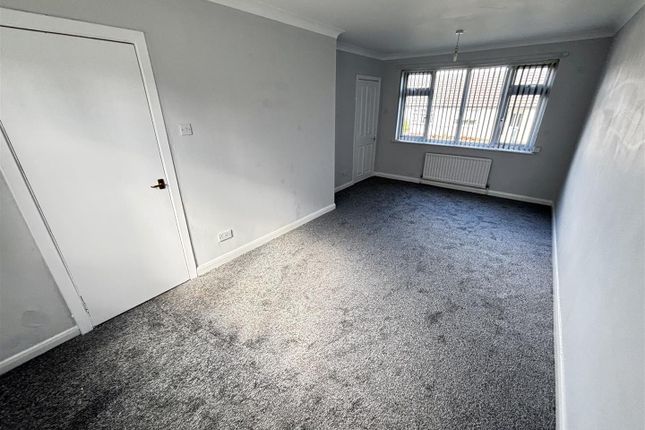 17, Chester Crescent, West Cornforth photo 2
