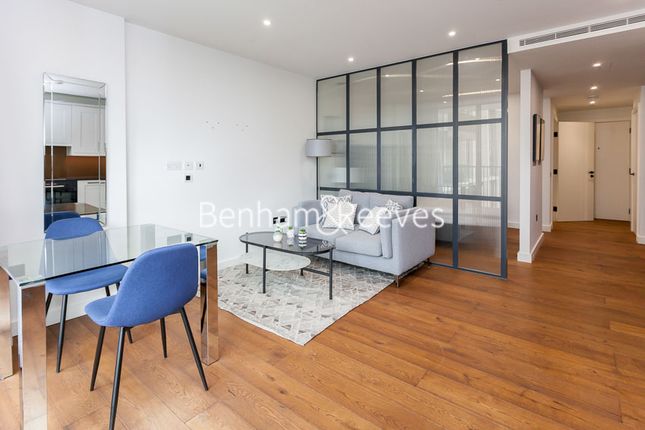 Thumbnail Flat to rent in Emery Way, Wapping