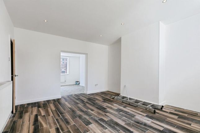 38, Rawmarsh Hill, ROTHERHAM photo 5