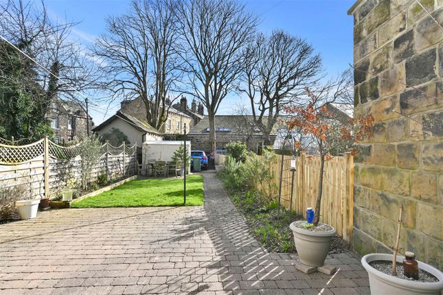 Town house for sale in Oxford Villas, Guiseley, Leeds
