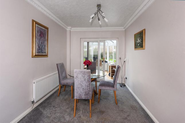 37, Well Close, Tonbridge photo 3