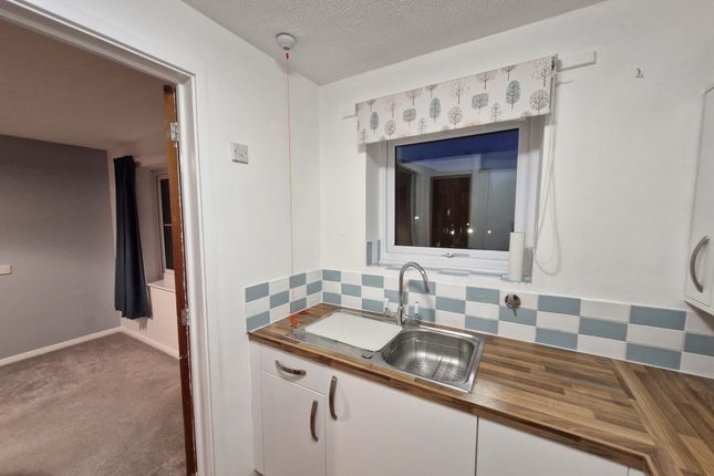 28, Lincoln Gate, Lincoln Road, Peterborough photo 2