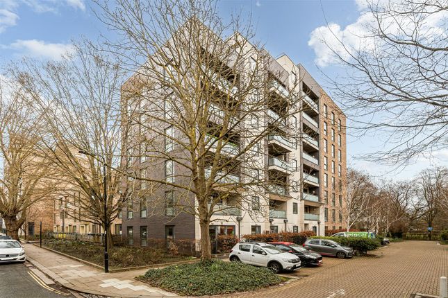 Flat 2, Drummond Court, Palmerston Road, London photo 2