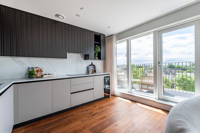 Apartment 1, Beaufort Court, Maygrove Road, London photo 3