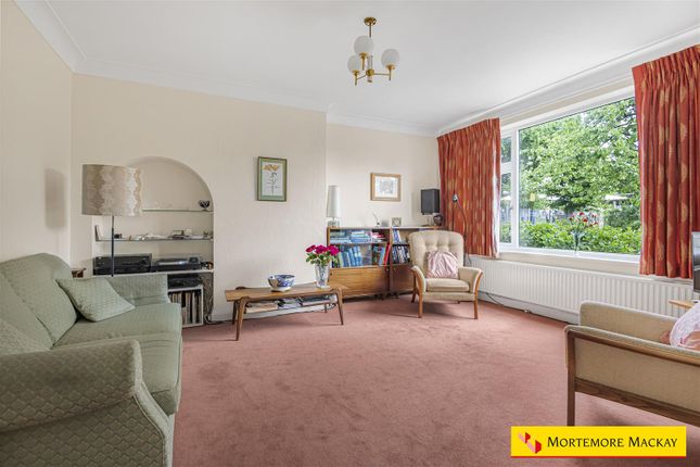 67, Oakwood Crescent, London photo 3