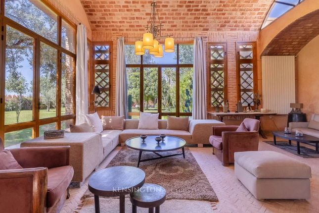 Villa for sale in Marrakesh, Ennakhil, 40000, Morocco