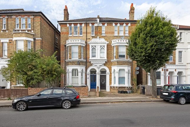 Thumbnail Flat for sale in Newlands Park, Sydenham, London