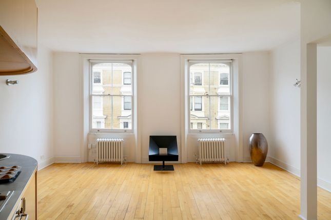 Flat 3, 30 Arundel Gardens, London photo 2