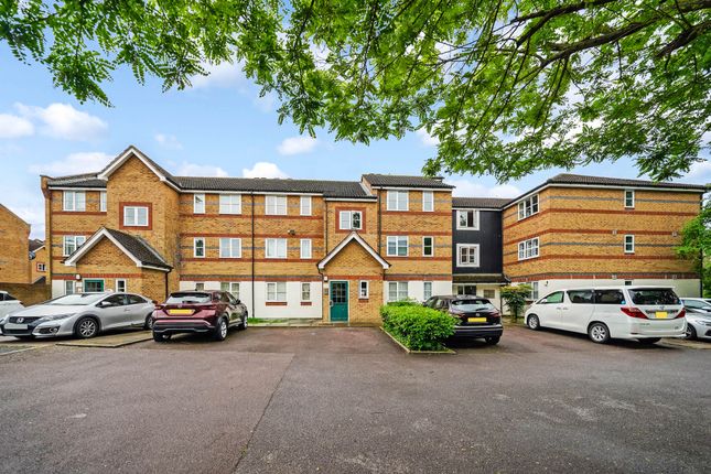 Thumbnail Flat for sale in Polsten Mews, Enfield