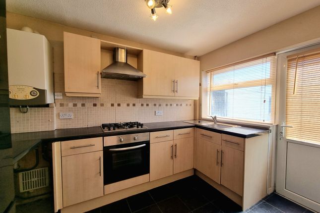 3 Bragdu, Bridgend photo 3