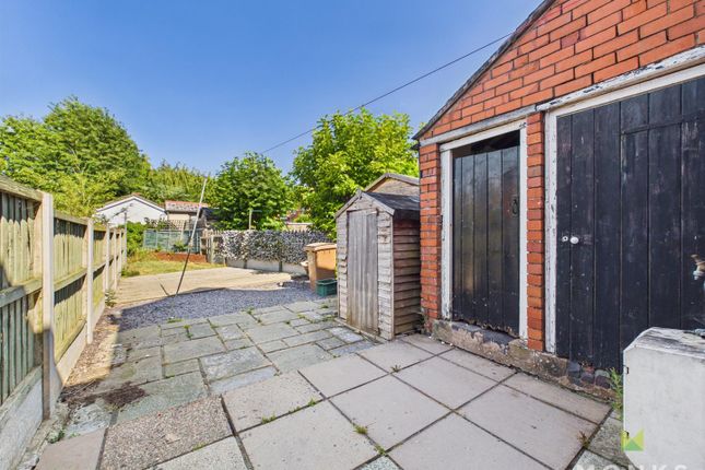 2-bed house on 24, Victoria Street, Oswestry, £190,000