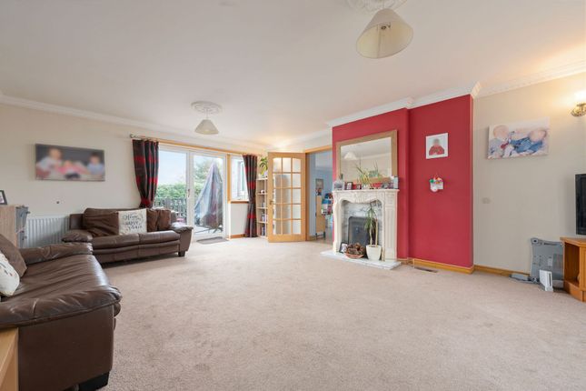 5 Windlebrook, Dunfermline photo 2
