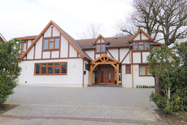 Thumbnail Detached house for sale in Spurgate, Hutton, Brentwood