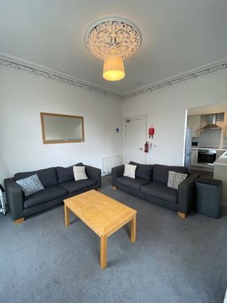 Thumbnail Flat to rent in Nethergate, City Centre, Dundee