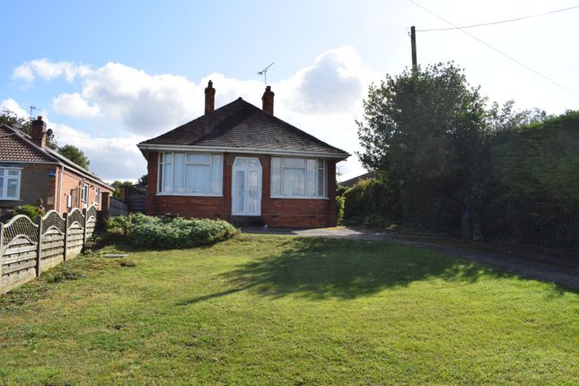 Thumbnail Detached bungalow for sale in Barton Road, Wrawby