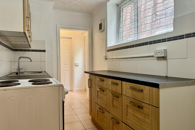 34a, St. James Road, Bexhill-On-Sea photo 4