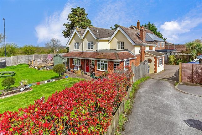 Detached house for sale in London Road, Waterlooville, Hampshire