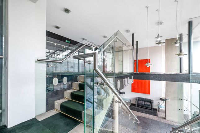 Flat for sale in 130 Barlby Road, London