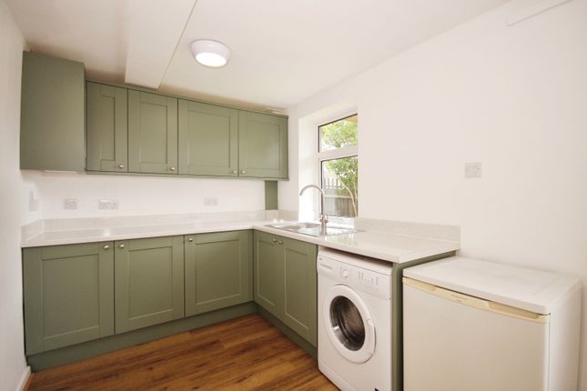 End terrace house for sale in Arden Close, Warwick, Warwickshire