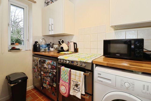10, Ellan Hay Road, Bristol photo 3