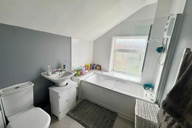 End terrace house for sale in Kirkhill, Shepshed, Loughborough, Leicestershire