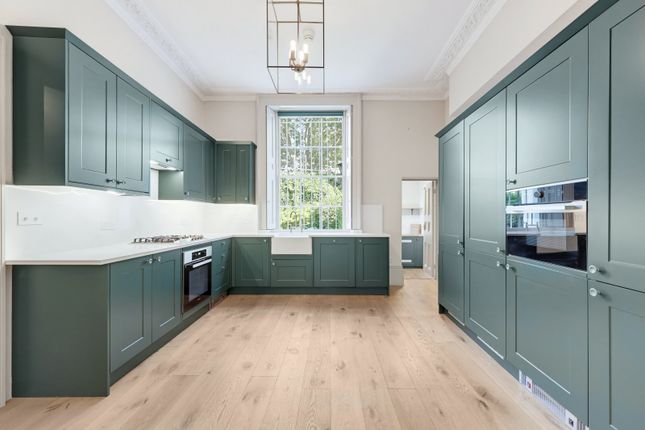 8, Pelham Crescent, London photo 3