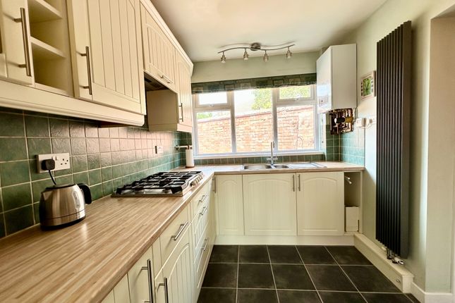 2 Keverel Road, Exmouth photo 3