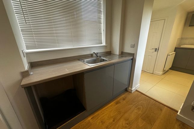 45, Weston Road, DONCASTER photo 5