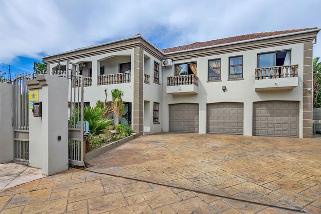 Detached house for sale in 25 Dolabella Drive, Sunset Beach, Western Seaboard, Western Cape, South Africa