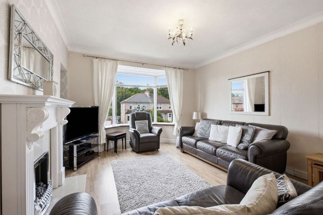 191 Kings Park Avenue, Glasgow photo 4