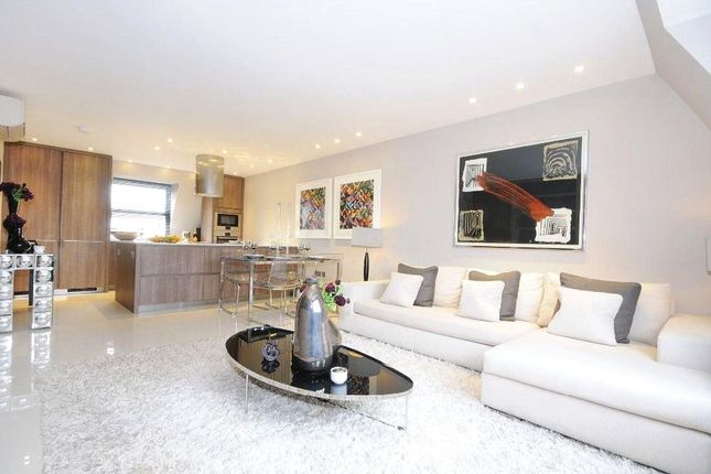Thumbnail Flat to rent in St. Johns Wood Park, St Johns Wood, London