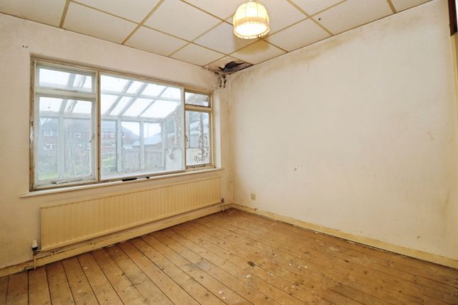 16, Colston Close, Bristol photo 4